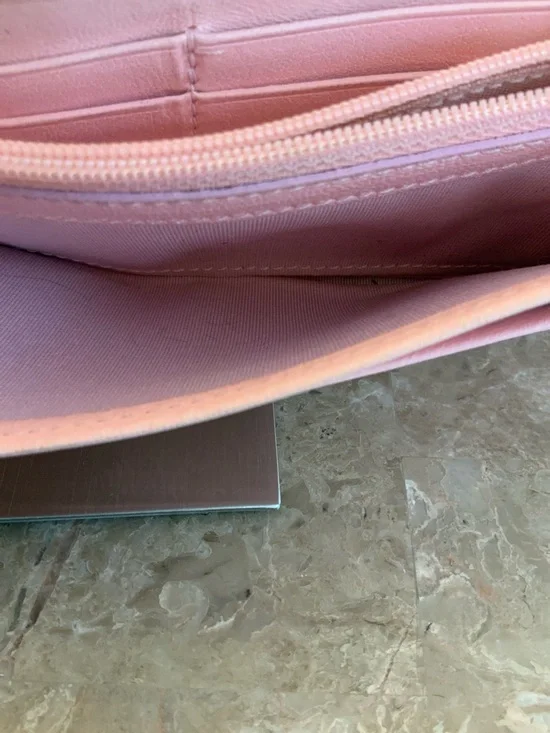 Jimmy Choo Blush Pink Star-Studded Leather wallet - Picture 11 of 16